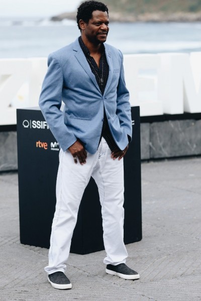 2019-09-24-05.46.46-2-683x1024