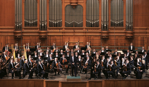 tchaikovsky Symphony Orchestra Dos grandes obras de Tchaikovsky y una gran noche en el Kursaal