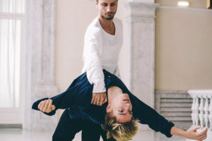 Danza contemporánea en las calles de Egia 5 Foto: Santiago Farizano