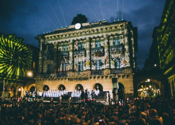 Actuación del Orfeón en el aniversario de la plaza de la Constitución. Foto: Santiago Farizano