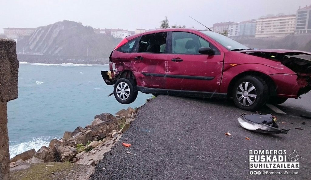 Un herido en un accidente en la N634 a la altura de Getaria 1 Getaria accidente Un herido en un accidente en la N634 a la altura de Getaria
