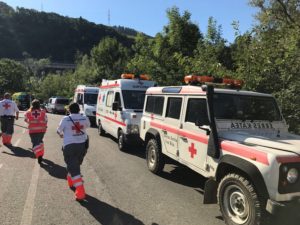 Tolosa3 Cruz Roja 300x225 - Un centenar de afectados tras el escape tóxico en una piscina de Tolosa