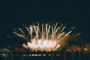 IMG0835 Caballer no defrauda a los donostiarras en la segunda noche de fuegos