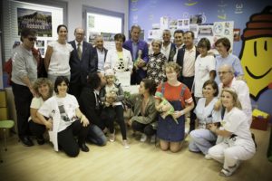 El Rotary entrega seis 'dinos' a los niños de la planta oncológica del hospital 3 robots sociales 1 El Rotary entrega seis 'dinos' a los niños de la planta oncológica del hospital