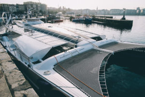 El Energy Observer, otro atractivo turístico en el Puerto 5 DSF0931 El Energy Observer, otro atractivo turístico en el Puerto