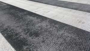 ranurado "El ranurado garantiza la plena operatividad del aeropuerto"