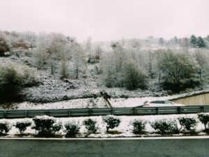 2017 11 30 10.12.32 1 800x600 300x225 - La nieve irrumpe en Gipuzkoa