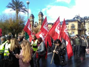 IMG 20171130 WA0004 800x600 Un 75% de seguimiento en la huelga de Educación y otra prevista para el 12 de diciembre