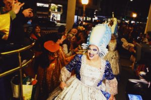 2018 02 08 07.57.20 1 800x533 300x200 - Irrumpe el Carnaval en Donostia