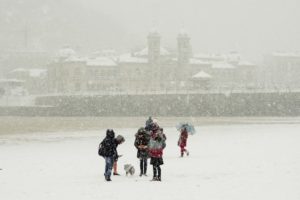 LRM EXPORT 20180228 092225 800x532 Tremenda nevada en Donostia