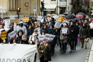 IMG4119 300x200 - Cerca de 300 personas en la Marcha contra el Racismo y la Xenofobia en Donostia