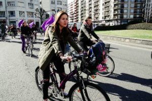 LRM EXPORT 20180308 113608 800x534 300x200 - 8M: Con la 'bicicletada desobediente' comienzan las movilizaciones feministas