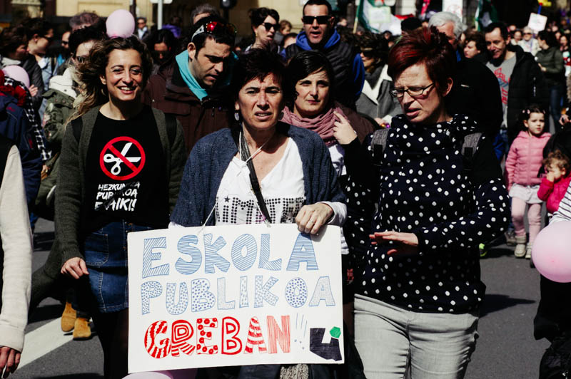 Imagen de archivo de una protesta de la escuela pública vasca. Foto: DonostiTik