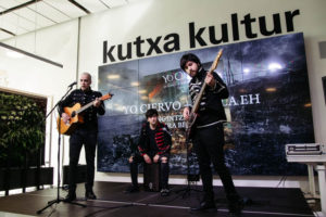 donostitik yo ciervo 01 Yo Ciervo estrena trabajo en una gira en favor de los enfermos de ELA