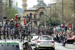 Mucha afición en el paso de la Itzulia por Donostia 5 donostitik itzulia 05 Mucha afición en el paso de la Itzulia por Donostia