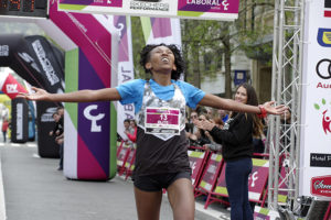 donostitik media maraton donostia 2018 03 300x200 - La Media Maratón de San Sebastián cumple su mayoría de edad con una maravillosa carrera