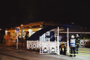 2018 05 21 11.50.43 1 800x532 Un incendio provoca una intensa humareda en el Paseo de la Concha
