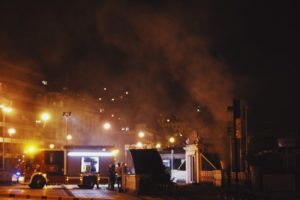 2018 05 21 11.50.45 1 800x532 Un incendio provoca una intensa humareda en el Paseo de la Concha