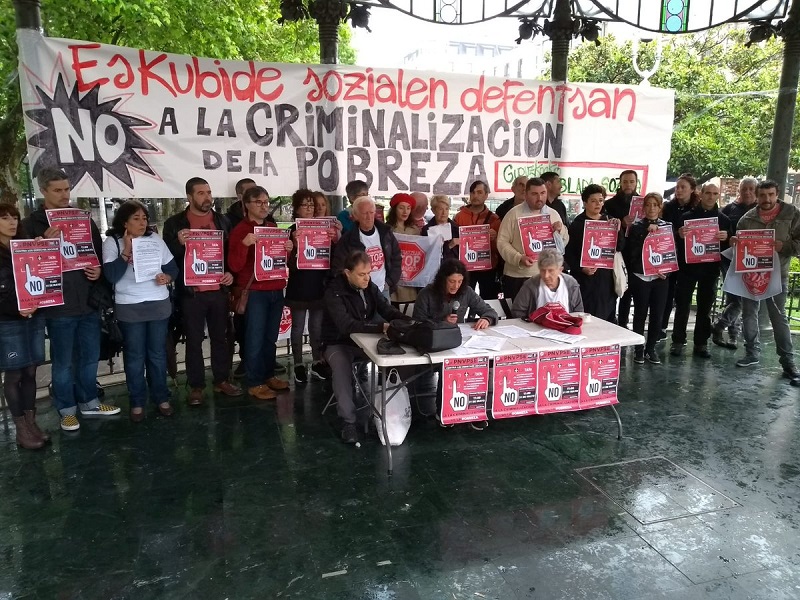 Foto: Asamblea Solidaria de Gipuzkoa el pasado mayo reivindicando una RGI "justa".