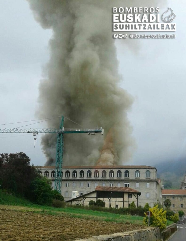 Incendio sin víctimas en Loiola 1 santuario Incendio sin víctimas en Loiola