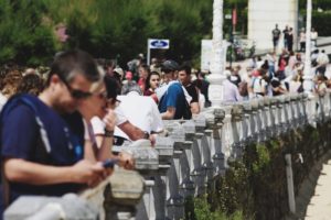 2018 06 10 02.09.39 2 800x533 Más de 175.000 personas en la cadena humana por el derecho a decidir