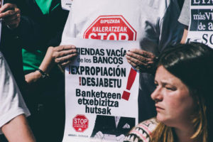 Enara y sus cuatro hijos no se quedarán en la calle 3 IMG3355 Enara y sus cuatro hijos no se quedarán en la calle