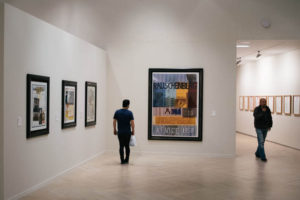 donostitik pop art kursaal 201808 Los visitantes disfrutan de American Pop Art, una de las muestras del año en Donostia