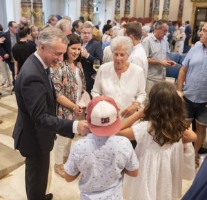 Teresa del Valle recibe el Premio Eusko Ikaskuntza de Humanidades, Cultura, Artes y Ciencias Sociales 2 Teresa2 Teresa del Valle recibe el Premio Eusko Ikaskuntza de Humanidades, Cultura, Artes y Ciencias Sociales