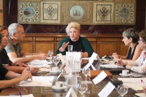 dependencia Diputación y ayuntamientos harán seguimiento de dependientes y cuidadores