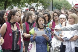 Miles de donostiarras en la calle contra las agresiones sexistas 5 IMG0857 800x532 Miles de donostiarras en la calle contra las agresiones sexistas