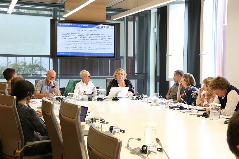 44603707902 048f779899 k La Diputación presenta un proyecto de Norma Foral para garantizar el cobro a camiones en el eje N-1/A-15