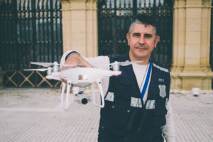 DSF8152 300x200 - La Guardia Municipal suma un DRON a sus tareas de vigilancia en Donostia