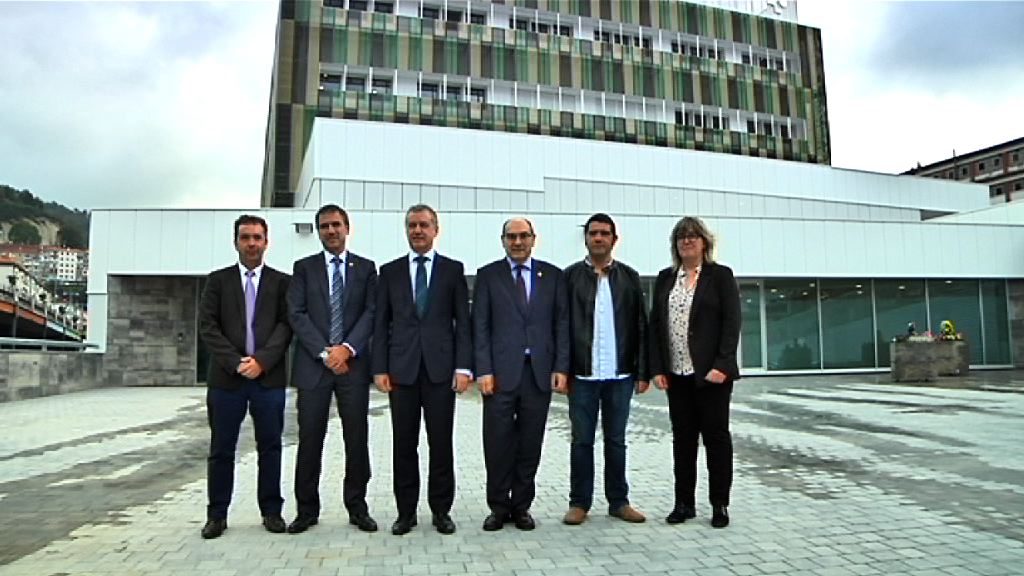 Inaugurado el Hospital de Eibar, que abrirá sus puertas en una semana 10 Eibar hospital Inaugurado el Hospital de Eibar, que abrirá sus puertas en una semana