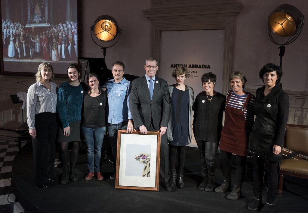 Abbadia saria El equipo de Ahotsak.eus recibe el premio Abbadia