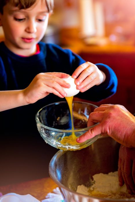 baking 1951256 1920 Los cocineros abren su mundo a los escolares en el Día del Gusto y del Producto