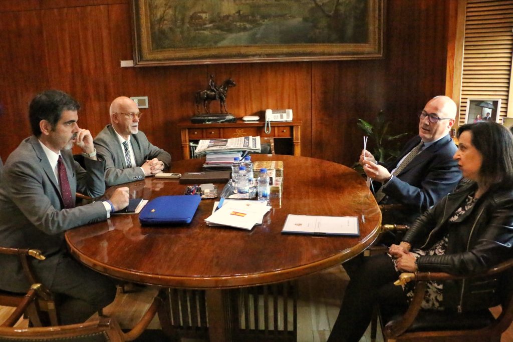 Defensa exige un terreno similar al de Loiola para abandonar los cuarteles 2 cuarteles Defensa exige un terreno similar al de Loiola para abandonar los cuarteles