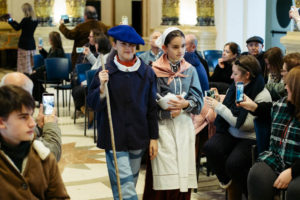 DSF8450 Una Tamborrada Infantil a punto y con 203 niños más