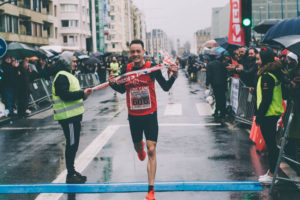 DSF4086 Gimnástica de Ulia: Gema Martín y David Palacio se llevan una lluviosa y emocionante carrera