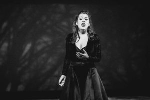 Todo listo para que 'La flauta mágica', "maravillosa y compleja", luzca en el Kursaal 4 donostitik la flauta magica 01 Todo listo para que 'La flauta mágica', "maravillosa y compleja", luzca en el Kursaal