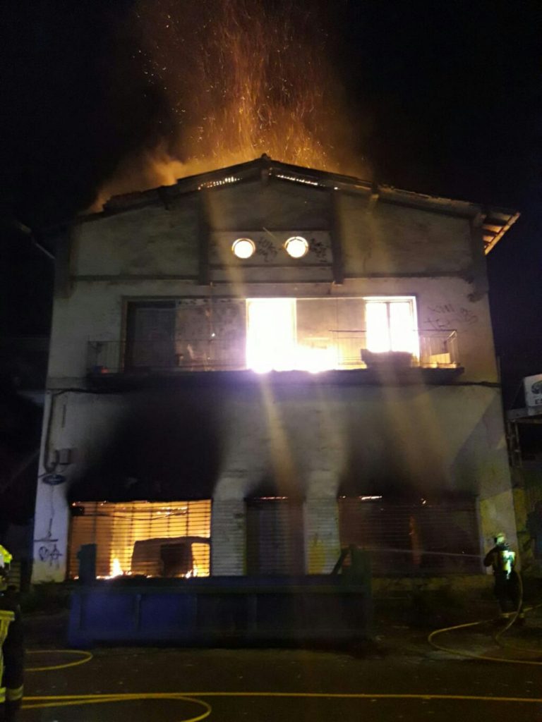 Un fallecido en el incendio del Infierno 9 2019 03 01 07.22.51 1 1024x1365 Un fallecido en el incendio del Infierno