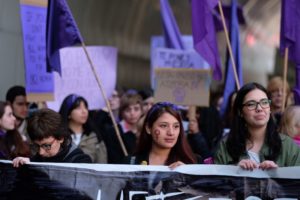 2019 0308 18474000 800x533 Más alto imposible: Donostia clama por la igualdad en su 8M