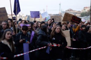 2019 0308 18514800 800x533 Más alto imposible: Donostia clama por la igualdad en su 8M