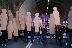 2019 0308 19014900 800x533 300x200 - Más alto imposible: Donostia clama por la igualdad en su 8M