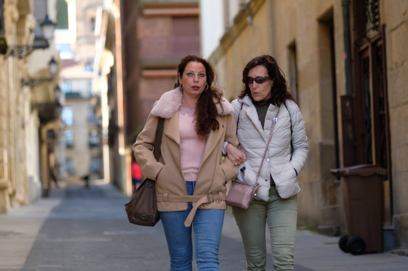 La madre de Santi Coca, a la izquierda, en una imagen de abril de 2019. Foto: Santiago Farizano