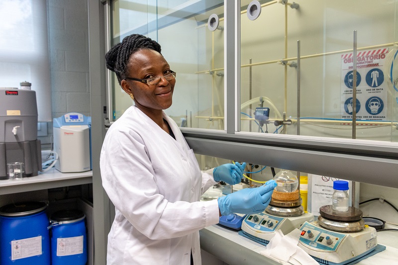 Africa Desde Camerún a Donostia para investigar