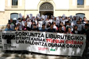 DSCF7268 800x533 Ubik: La negociación, "aunque va despacio", se intensifica tras 145 días de cierre