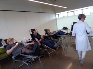 IMG 20190516 WA0000 300x225 - "Los jóvenes no son tan conscientes de la importancia de donar sangre"
