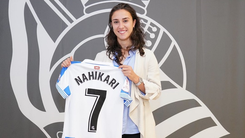 Nahikari Nahikari renueva con la Real Sociedad hasta 2021