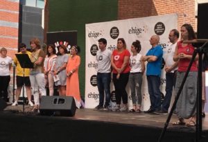D8DFIq6W4AA6fcH Errenteria: en marcha la gran fiesta de la Escuela Pública Vasca