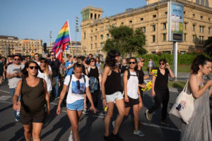 DSCF4408 300x200 - Miles de personas celebran el Día del Orgullo LGTBI+ en Donostia